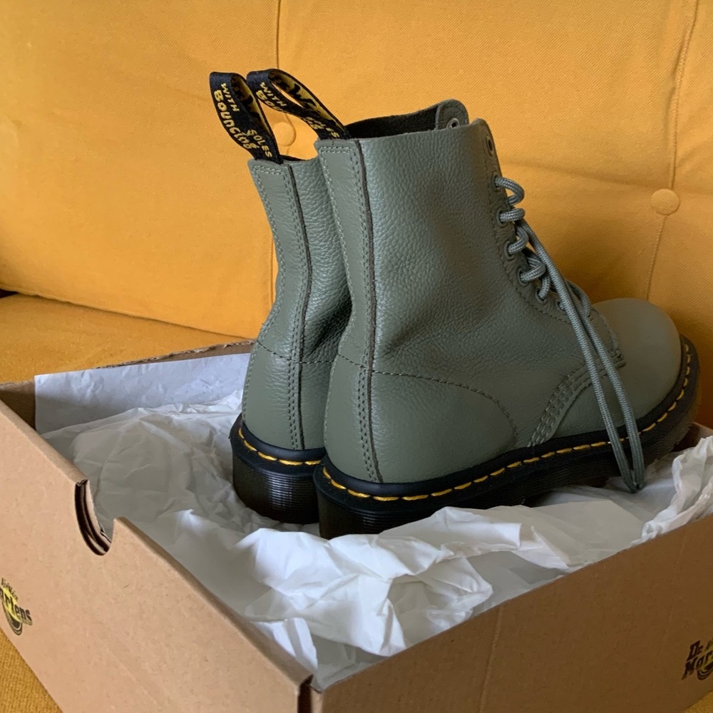 Dr. Martens 1460 Pascal Lace-Up Khaki Green Boots - Picture 4 of 7